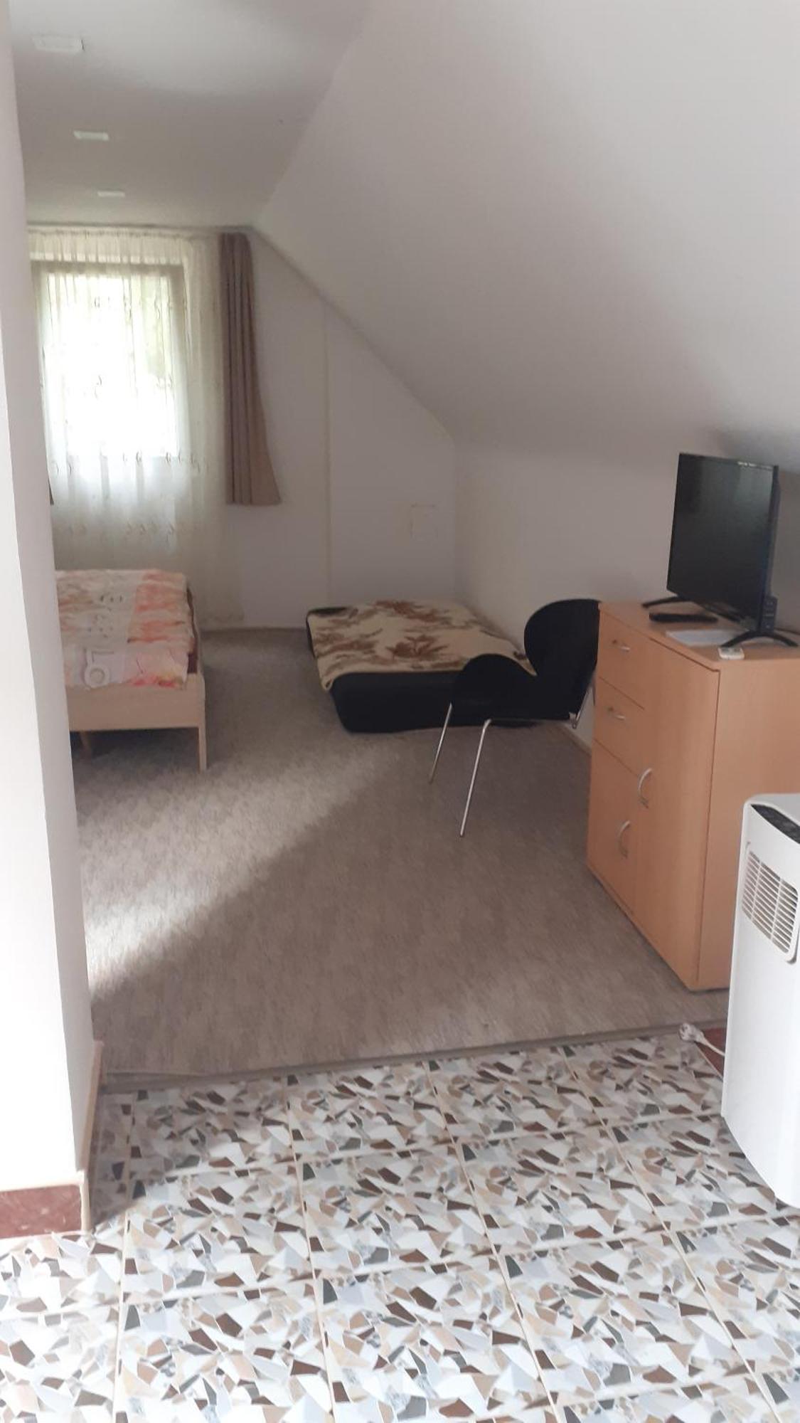 Borostyán Vendégház Tiszaug Esterno foto